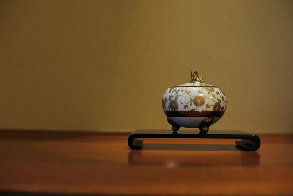 Sakaeya Hotel Yamanouchi  Bagian luar foto